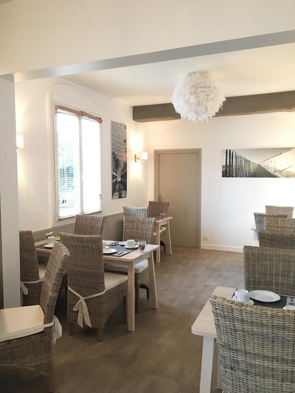 Le Boiate Hotel Арес Екстериор снимка