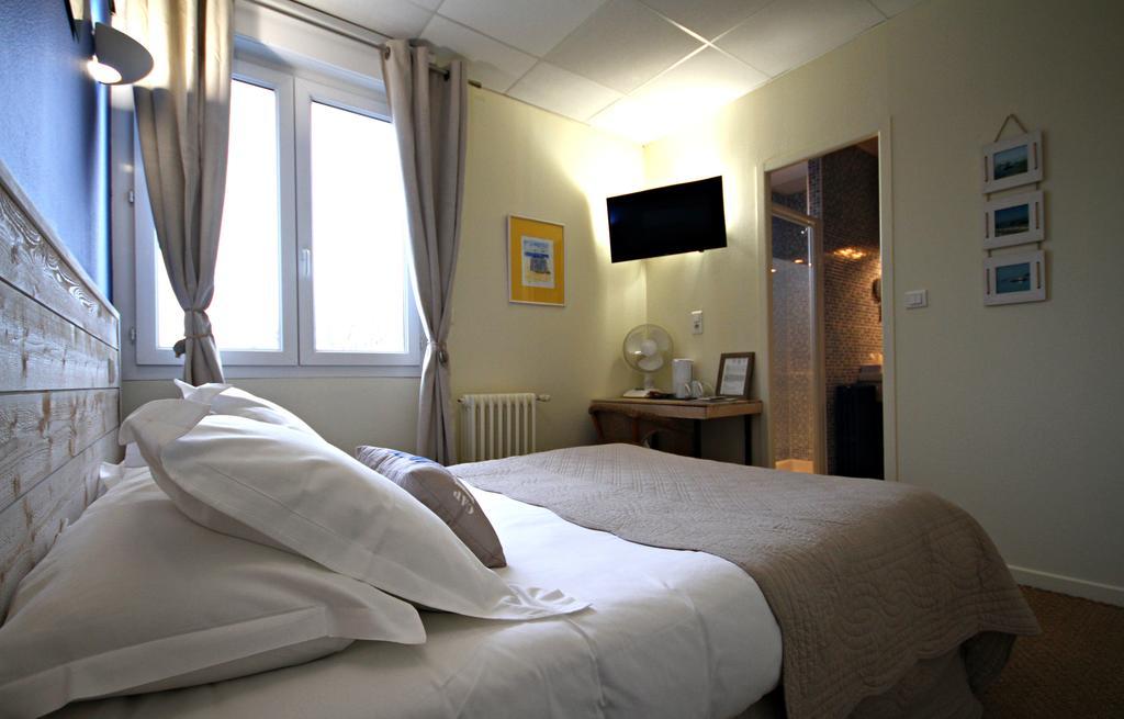 Le Boiate Hotel Арес Екстериор снимка